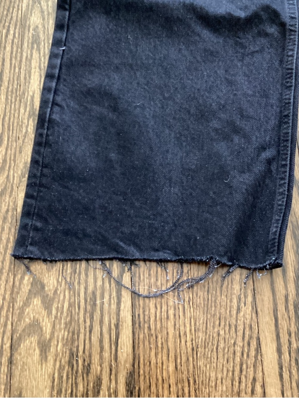 Zara Black Denim High-Rise Wide Leg Full Length Jeans Raw Hem Size 10 - Picture 5 of 13